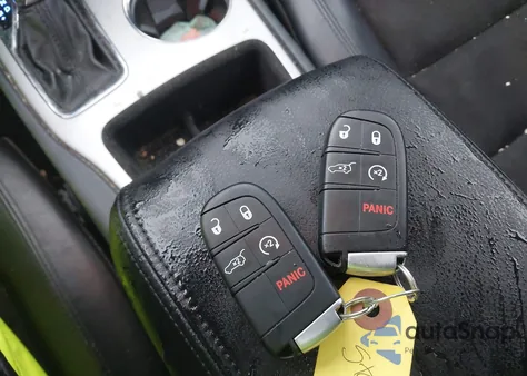 2020 Jeep Grand Cherokee Altitude 4X4 z USA, uszkodzony, nr VIN 1C4RJFAG8LC388844